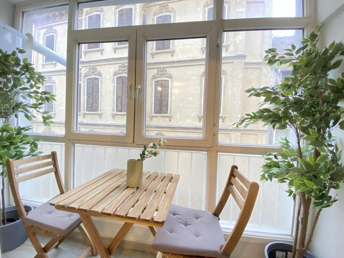 شقة Charming And Central Flat With Balcony In Beyoglu اسطنبول المظهر الخارجي الصورة